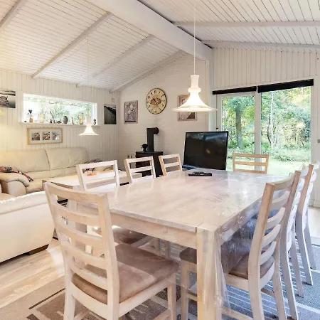 8 Person Holiday In Roslev