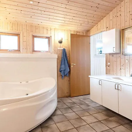 8 Person Holiday In Roslev Dom wakacyjny *